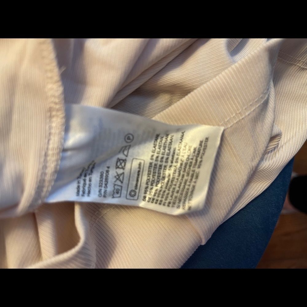 H&M Top‎ - Picture 7 of 8